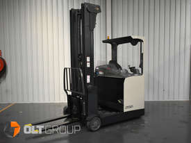 Crown ESR4500 Ride Reach Truck 6.4m Mast Electric Warehouse Forklift Low Hours - picture0' - Click to enlarge