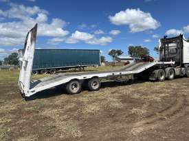 BOOMERANG bogie axle dropdeck low loader - picture1' - Click to enlarge