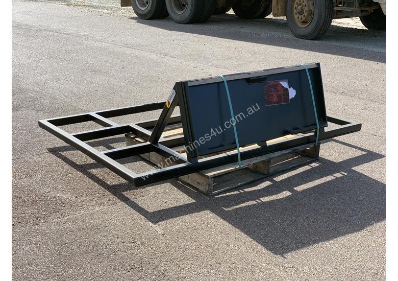 New himac ExDisplay Skid Steer 2m Level Spreader Bar Smudge Bar