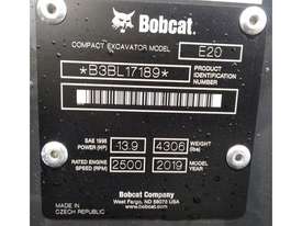 Bobcat E20 Excavator - picture1' - Click to enlarge