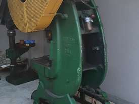 30 Ton Press/Punch/Stamp & Dies - picture0' - Click to enlarge