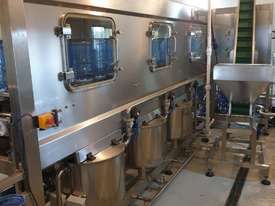 $150 000 OFF!!! 15- 18.9 Litre (4-5 Gallon) 250-300 Bottle Per Hour Complete Water Bottling Line - picture2' - Click to enlarge