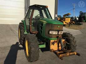 John Deere 6330 Orchard Cab - picture0' - Click to enlarge