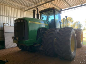 John Deere 9200 FWA/4WD Tractor - picture0' - Click to enlarge