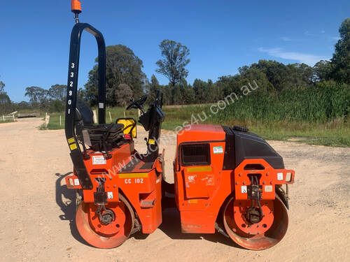 Dynapac CC102 Vibrating Roller Roller/Compacting