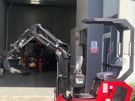NEW UNITED HEAVY INDUSTRIES MACHINERY, 1 TON MINI EXCAVATORS - picture0' - Click to enlarge