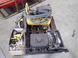 240V COMPRESSOR & TYRE GUAGE, LIGHTS, ANGLE GRINDER, DRILL BITS & ASSORTED SOCKETS - picture0' - Click to enlarge