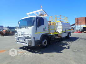 2010 ISUZU FTR900 LONG 4X2 SERVICE TRUCK - picture0' - Click to enlarge
