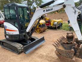 2016 BOBCAT E26 2.6T Excavator 672hrs - picture1' - Click to enlarge