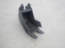 200mm GP Bucket    - picture0' - Click to enlarge