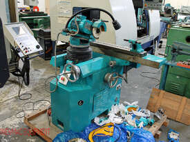 Gronhi M6025K Universal Tool & Cutter grinder  - picture2' - Click to enlarge