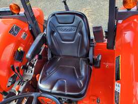 Kubota M9540DH Tractor - picture0' - Click to enlarge