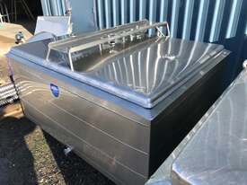 950ltr Jacketed Stainless Steel Tank - picture1' - Click to enlarge