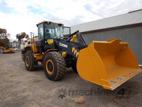 XC948 4T Lift capacity Wheel Loader IN STOCK NOW!