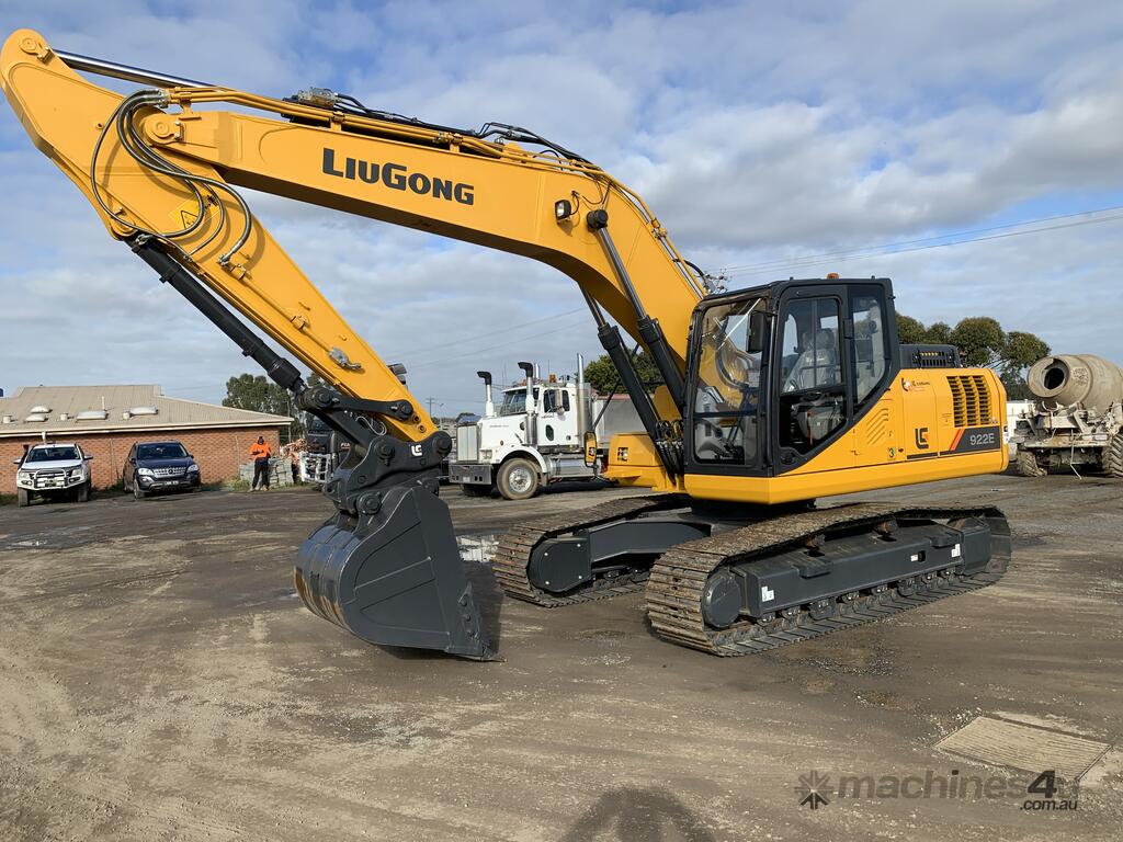 Hire 2018 liugong 922E Excavator in DANDENONG SOUTH, VIC