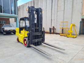 9 T Hoist (Space Saver) - SOLD AS IS - picture0' - Click to enlarge
