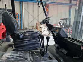 7 Tonne Linde Forklift - SOLD AS IS - picture2' - Click to enlarge