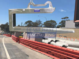 CONCRETE PIPE LIFTER - picture1' - Click to enlarge