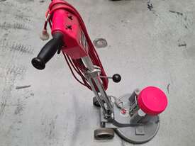 Rotobic Focus - Non Suction Polisher - picture0' - Click to enlarge
