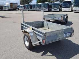 Custom 6X4 Trailer - picture1' - Click to enlarge