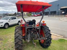 Tractor Kubota MX5100 50HP FEL Bucket/forks - picture2' - Click to enlarge