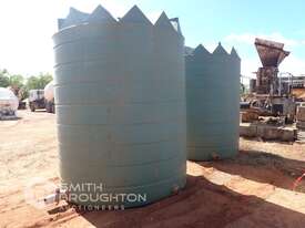 2 X RAPID PLASTICS WATER TANKS - picture2' - Click to enlarge