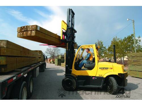 7T Counterbalance Forklift