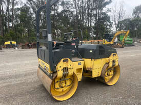 Bomag BW138 Vibrating Roller Roller/Compacting - picture2' - Click to enlarge