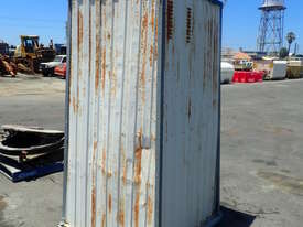 PORTABLE TOILET - picture0' - Click to enlarge