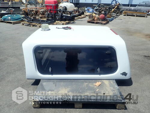 UTE TRAY FIBREGLASS CANOPY