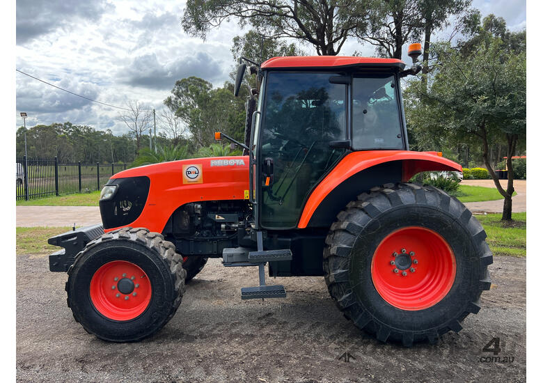 Used 2016 Kubota M108S Tractors in , Listed on Machines4u