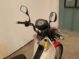 Honda Supercub - picture0' - Click to enlarge