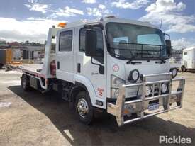 2013 Isuzu FRR600 - picture0' - Click to enlarge