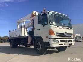 2004 Hino FG - picture0' - Click to enlarge