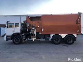 2009 Iveco ACCO 2350F - picture1' - Click to enlarge