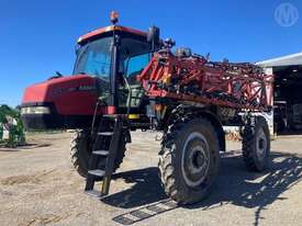 Case IH 3330 Patriot - picture1' - Click to enlarge
