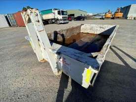 21   633 HOOKLIFT STEEL BIN. 6M3 STANDARD   - picture0' - Click to enlarge