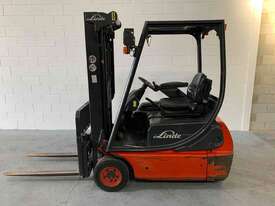 Linde Electric Forklift - picture0' - Click to enlarge