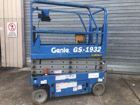 GS1932 Scissor Lift - picture0' - Click to enlarge