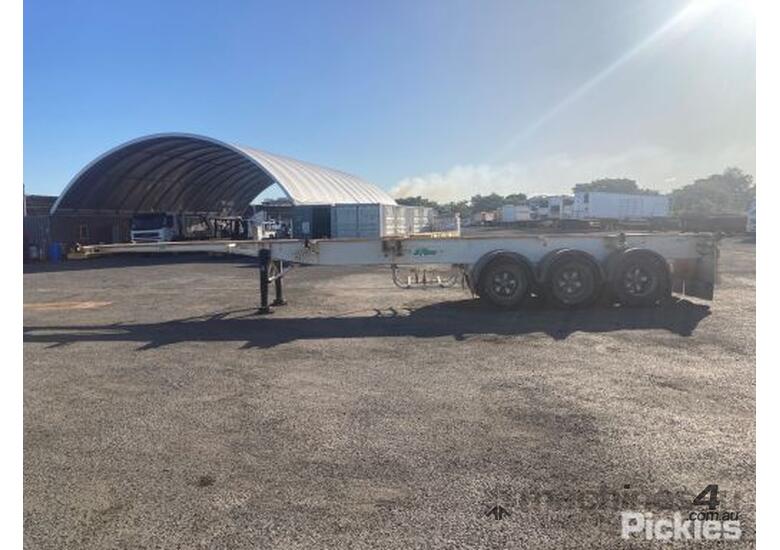 Buy Used Ophee TRI AXLE SEMI Skel Trailers In , - Listed On Machines4u