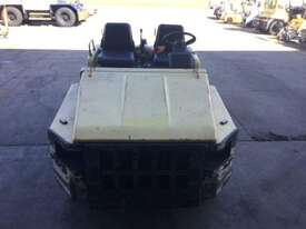 TOYOTA 02-2TD25 - TOW TUG - Hire - picture2' - Click to enlarge