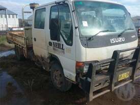 Isuzu NPR400 - picture0' - Click to enlarge