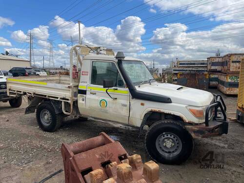 Toyota Landcruiser Utility