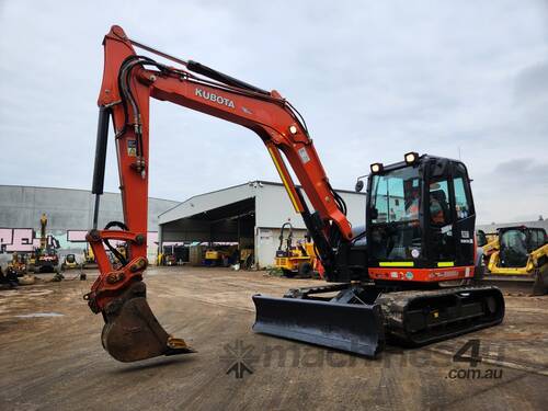 caption 2020 KUBOTA KX080 EXCAVATOR WITH FULL RAIL SPEC, RUBBER TRACKS AND LOW 1653 HOURS