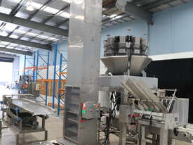 Fruit Tray Packing Line - picture0' - Click to enlarge