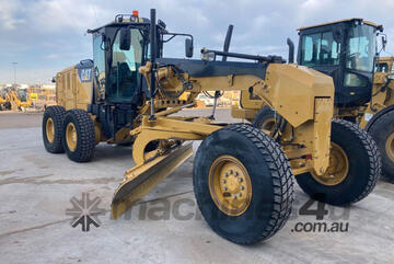 2012 CAT 12M2 Grader 8,200 hrs 2012 CAT 12M2 Grader 8,200 hrs