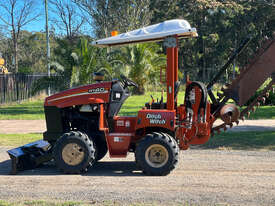 Ditch Witch RT40 Trencher Trenching - picture0' - Click to enlarge