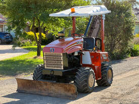 Ditch Witch RT40 Trencher Trenching - picture0' - Click to enlarge