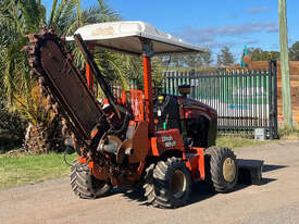 Ditch Witch RT40 Trencher Trenching - picture2' - Click to enlarge