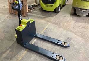 Clark 2.0t Lithium-ion Pallet Jack